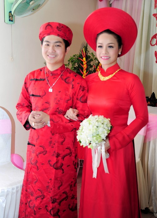 ao dai chup anh cuoi dep tuy hoa phu yen cho co dau dang qua le 1