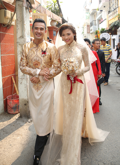 ao dai chup anh cuoi dep tuy hoa phu yen cho co dau dang qua le 3