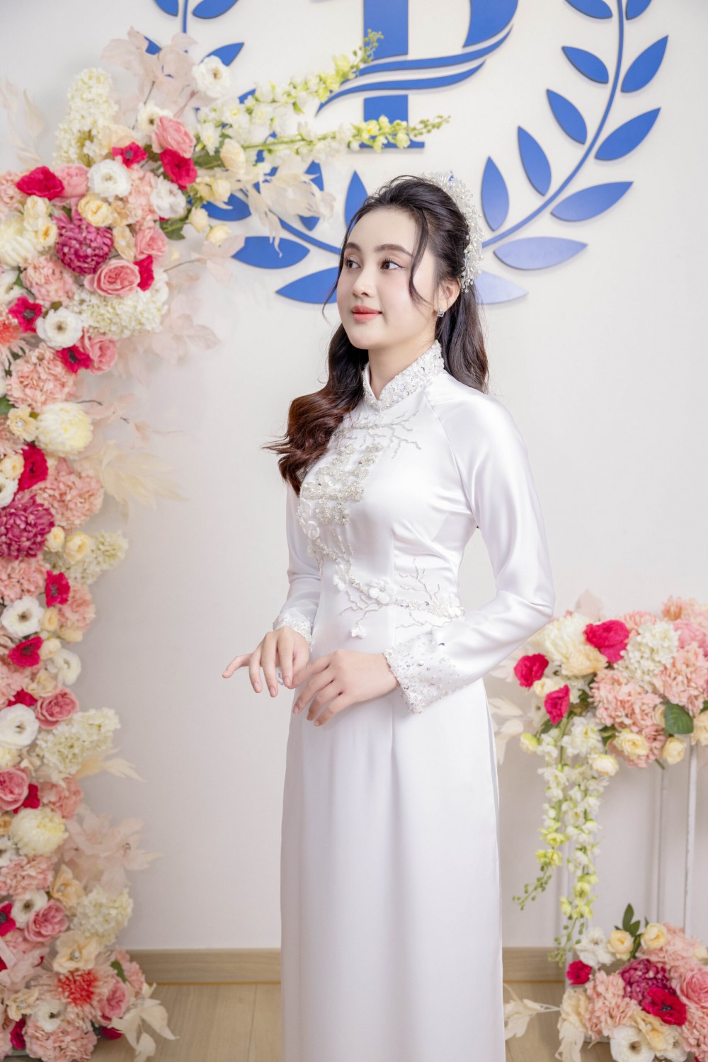 ao dai cuoi trang ngay cuoi nen hay khong ao cuoi dep tuy hoa phu yen